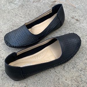 Black Cozy Comfort Sole Non Skid Slip On Flats